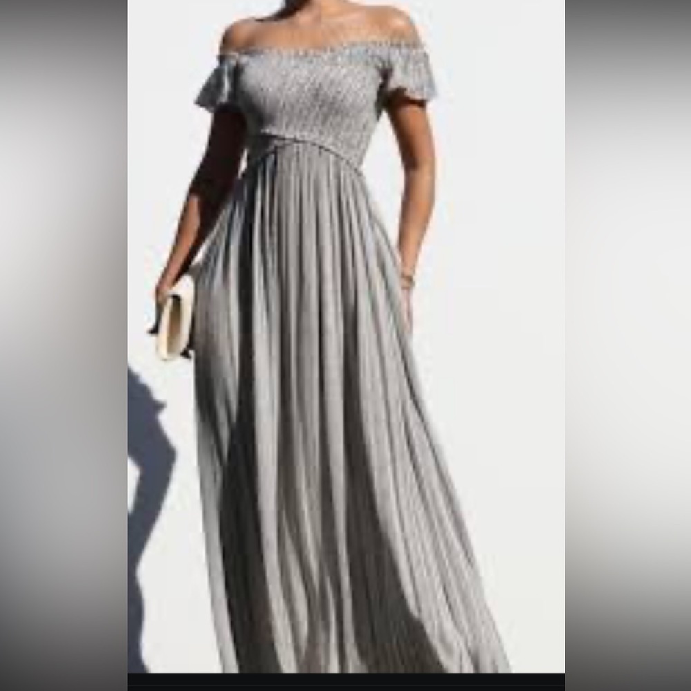 Elegant Gray Maxi Dress caja 1